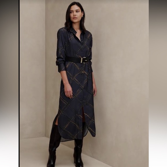 Banana Republic Factory Dresses & Skirts - Satin Maxi Shirtdress